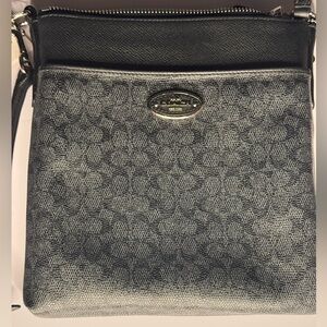 NWT Coach Signature Print; North/South Swingback Black Crossbody Bag